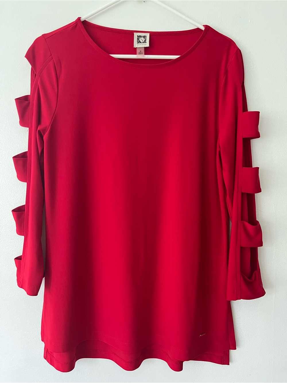 Anne Klein red blouse with open sleeves size medium NWOT